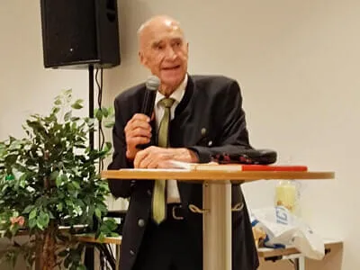 Eröffnung neues Vereinslokal 29.08.26 Bild 1
